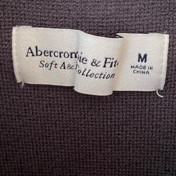 Abercrombie Tank - Picture 2 of 3